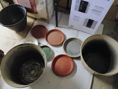 Planters METAL, CERAMIC, PLASTIC,DECORATION VASES and plants, View more