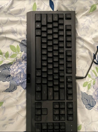 Gaming mic keyboard and mouse