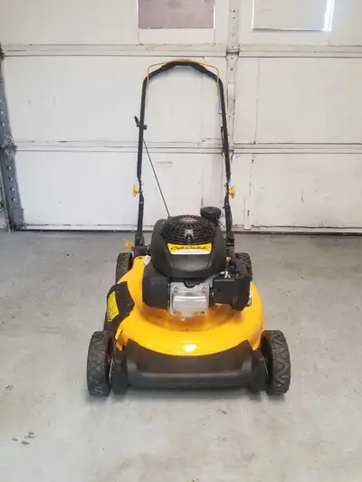 CLUB CADET LAWNMOWER WITH A HONDA GCV 160 MOTOR, View more