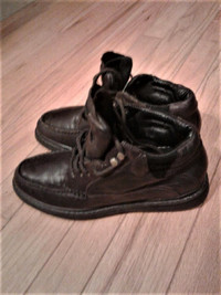 Pair of Reebok Boks Brown Leather Men's High Top shoes