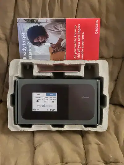 Rogers Inseego 5G MiFi M3000, View more