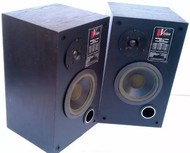 Vision Acoustics, Model V500 Bookshelf speakers in Speakers in Mississauga / Peel Region - Image 3