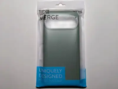 (BNIB) Google Pixel 9 Pro XL Case (dual layer), View more