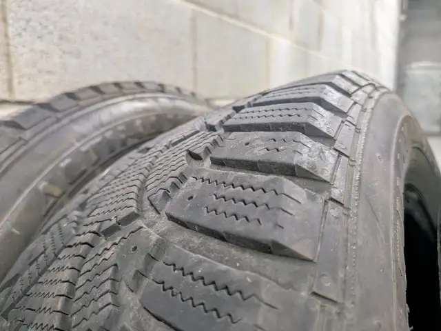 215/60R15 Winter Tires (set of 4) in Tires & Rims in City of Toronto - Image 7