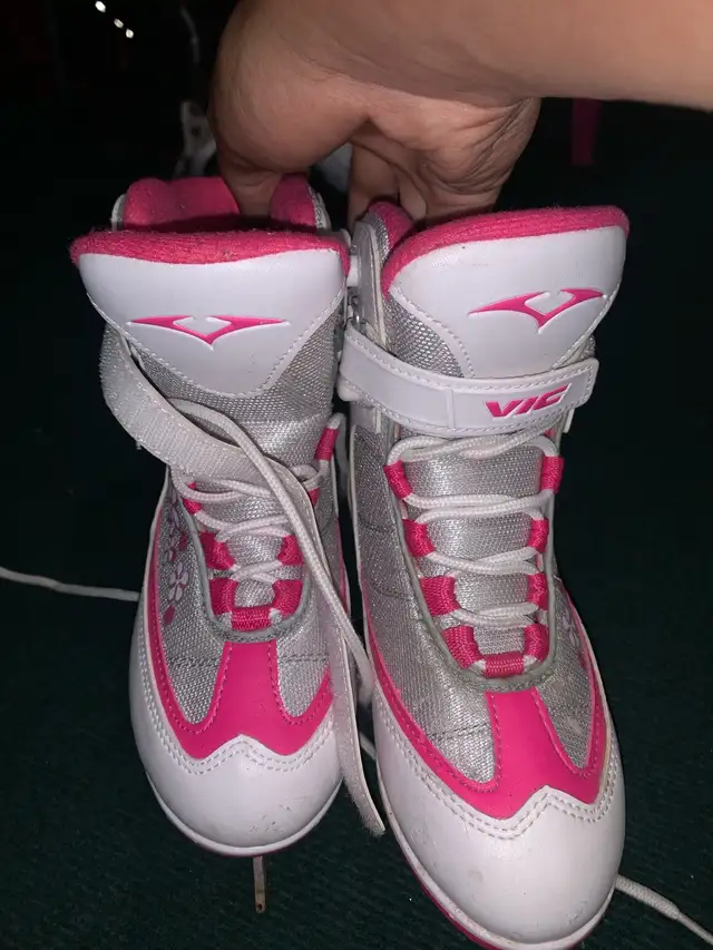 Kids Junior 1  Skates  in Skates & Blades in Mississauga / Peel Region - Image 5