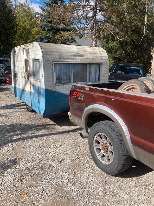 Business private collection of vintage retro camper trailers  in Other Business & Industrial in Barrie - Image 3