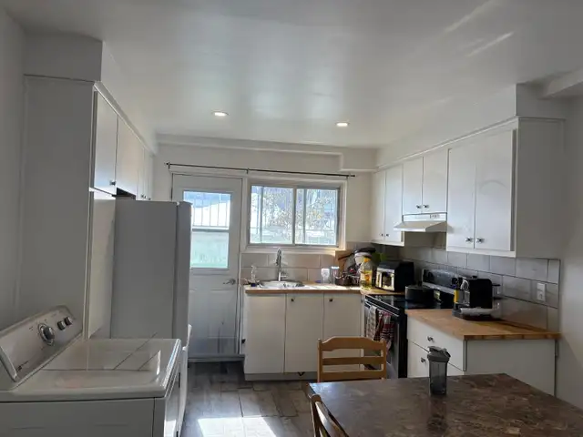 4 1/2 chauffé à louer à Montréal (Nouveau Rosemont)