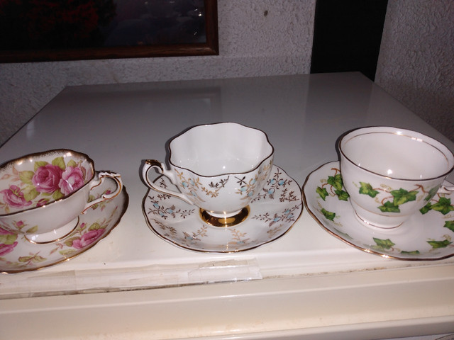 Antique china in Arts & Collectibles in City of Toronto