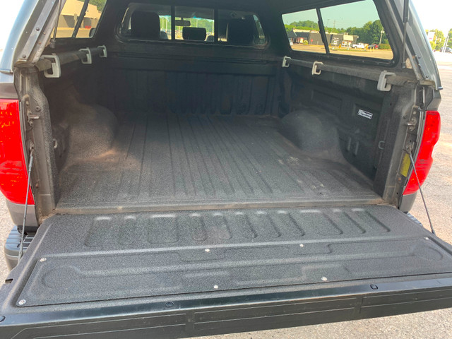 2015 Toyota Tundra in Cars & Trucks in Norfolk County - Image 4