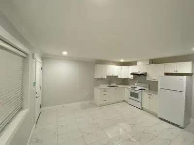 2 bedroom 1 bathroom, ground level basement for rent in Surrey. It is very spacious. All utilities a...
