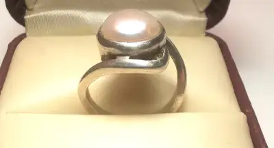1970s Artisan Bypass Pearl Ring Silver Tone Size 4 Modernist, View more