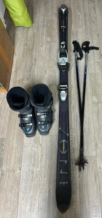 Rossignol skis 178 with Poles and Boots in Ski in Mississauga / Peel Region