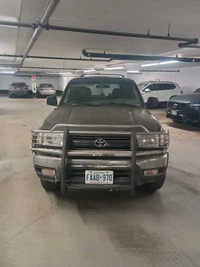 2001 Toyota 4runner. 346000km. I've owned it since 2020, used as a company vehicle, regularly and pr...