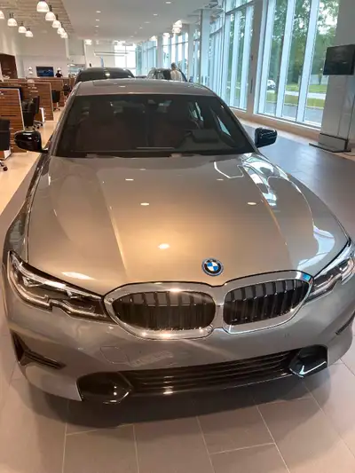 - BMW 330e plug-in hybrid 2022 - brought bran new from BMW (still under warranty) - full options (co...