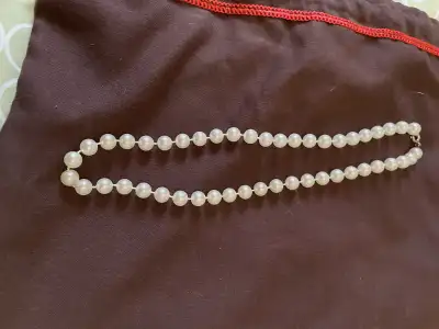 Costume pearl necklace , View more