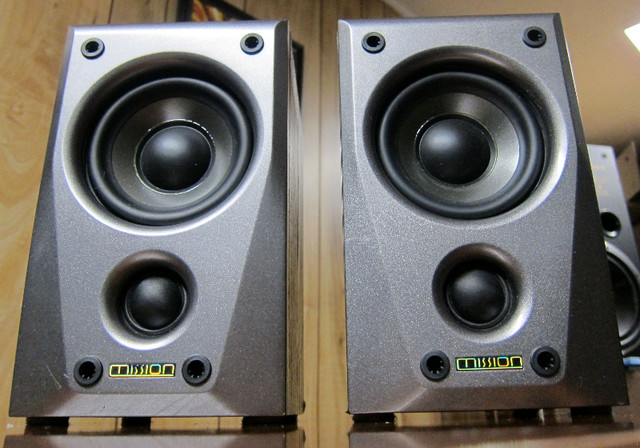 MISSION M2S SMALL BOOKSHELF SPEAKERS BETTER THAN MINIMUS 7 in Speakers in Ottawa - Image 2