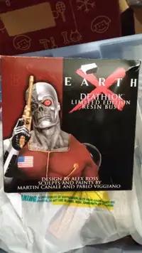 Marvel Earth X Deathlok Mini bust