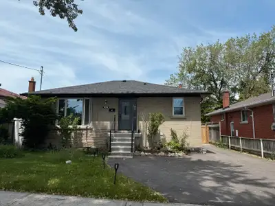 Bright 1-Bedroom Basement Unit in Detached Bungalow