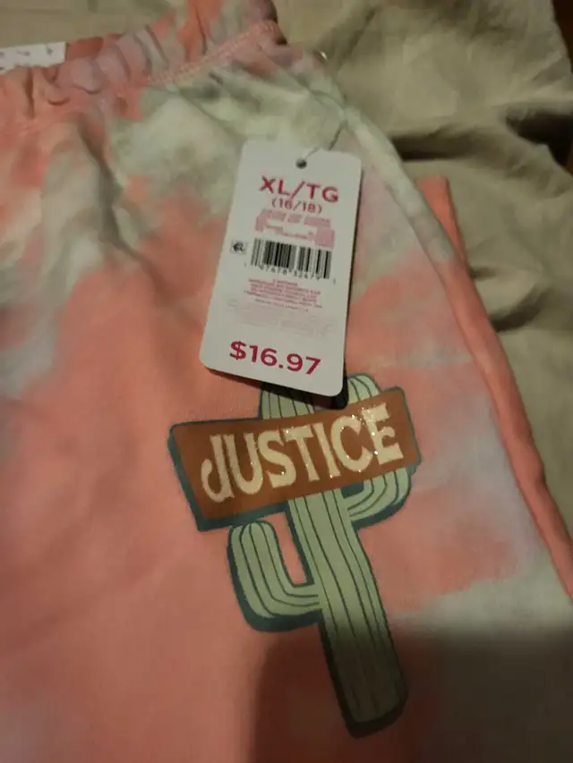 Justice Tie Dye Pants in Kids & Youth in City of Halifax - Image 3