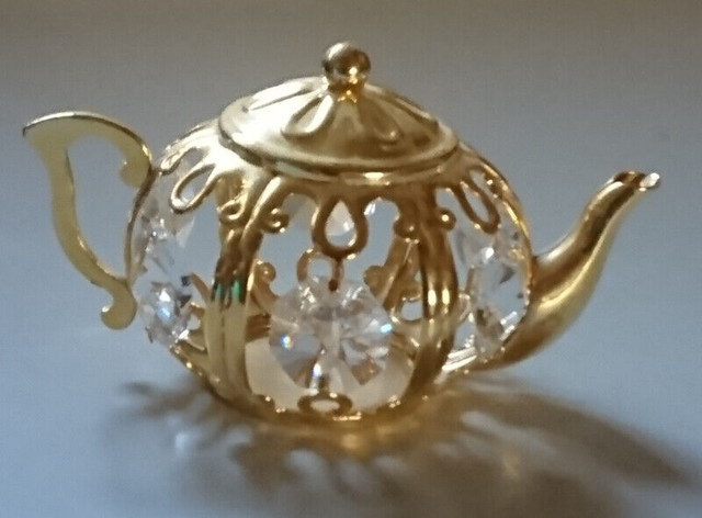 Gold Plated Teapot with Crystals - Handmade 24k Gold plated in Arts & Collectibles in Oshawa / Durham Region - Image 3