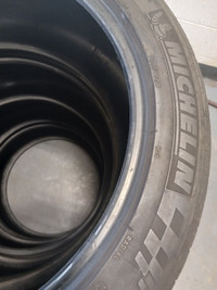 4 pneus d'été Michelin pilot 265/45R20