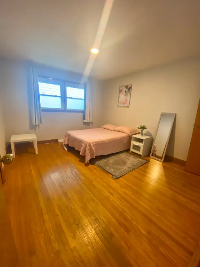 Private furnished room for rent in Oshawa