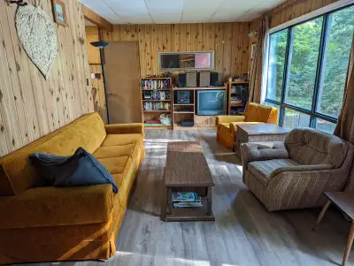 Lakefront 3 Bedroom Getaway by Huntsville, View more