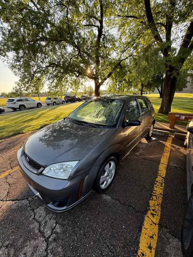 Car hatchback521699752306944001
