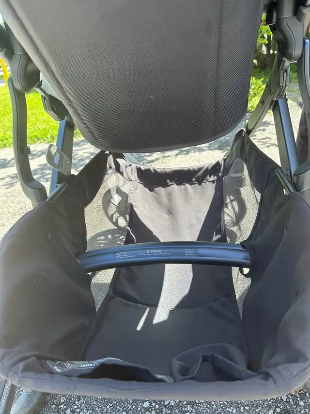 Baby stroller- Uppa vista  in Strollers, Carriers & Car Seats in City of Toronto - Image 7
