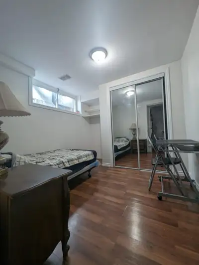 Scarborough ROOM