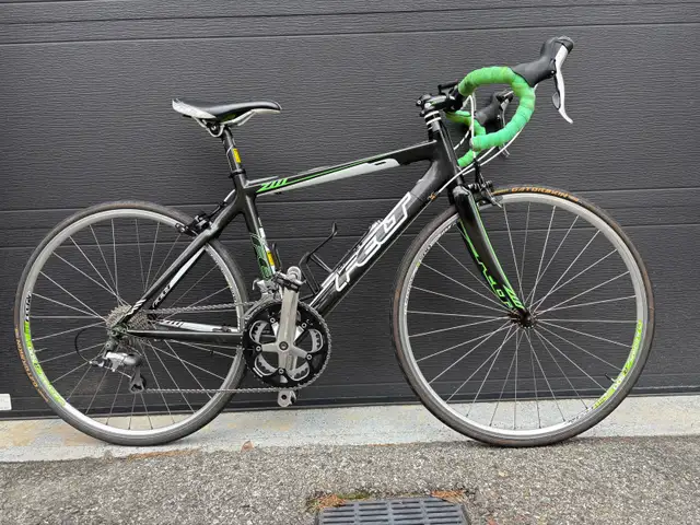 Vélo de route Felt ZW6 in Road in Granby - Image 2