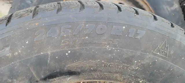 sierra silverado rims tires winters in Tires & Rims in Kitchener / Waterloo - Image 3