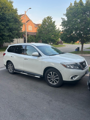 2015 Nissan Pathfinder S 