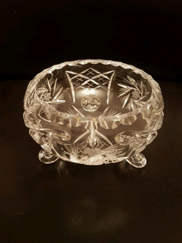 LEAD CRYSTAL ITEMS  in Home Décor & Accents in Red Deer - Image 2