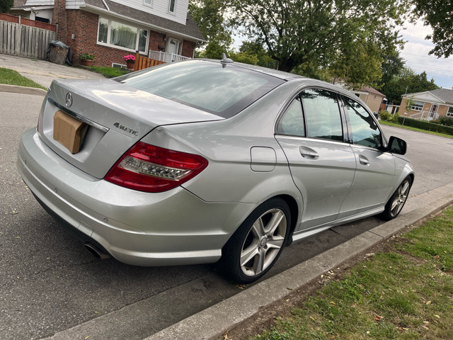 2008 Mercedes C300 4MATIC in Cars & Trucks in Mississauga / Peel Region - Image 4