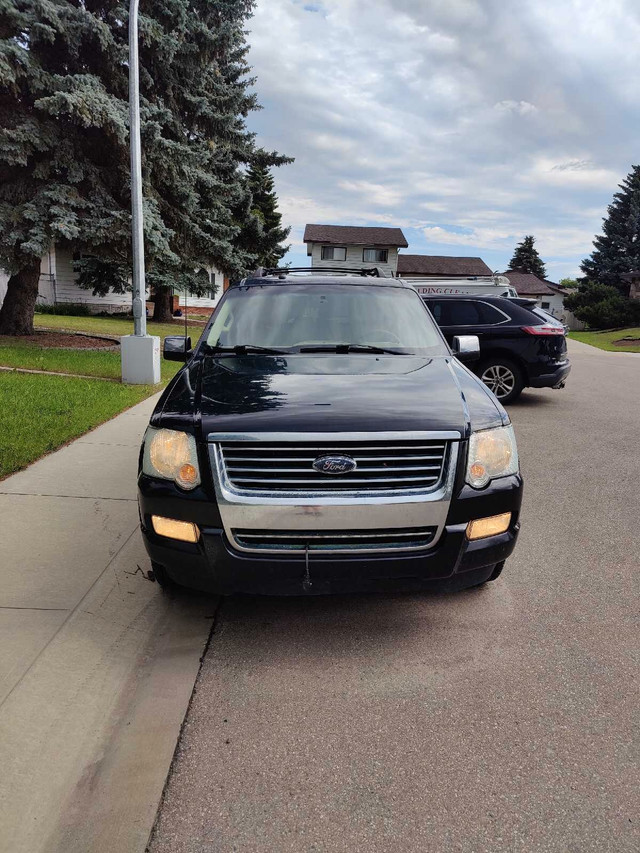 2008 Ford Explorer LIMITED in Cars & Trucks in Edmonton