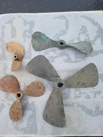 OLD ANTIQUE BRASS BOAT SHIP PROPELLERS VARIOUS SIZES $550 for all or $150 each.