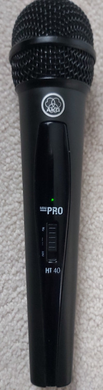 AKG PRO wireless microphone without transmitter in Pro Audio & Recording Equipment in Markham / York Region - Image 3