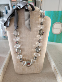 Stella and Dot Claire Necklace
