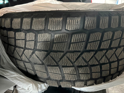 Winter tire 255/45R 20 , Used for one month