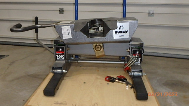 fifth wheel hitch in Other in Windsor Region - Image 2