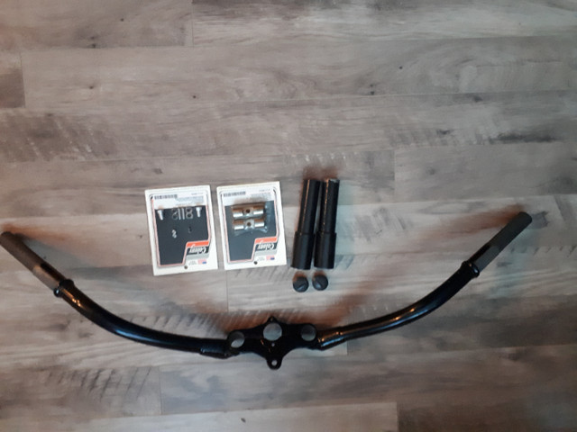 Harley motorcycle handlebars in Motorcycle Parts & Accessories in Guelph - Image 4