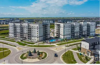 Stylish 2-Bedroom Condo in Prime Bridgwater Location
