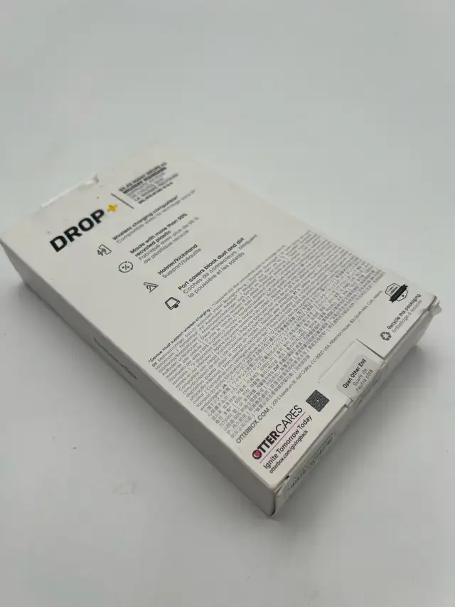 New iPhone 15 Pro Max Defender Series in Cell Phones in London - Image 9