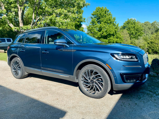 2019 Lincoln Nautilus MKX Blue 4 Door 4 Cylinder  in Cars & Trucks in London - Image 2