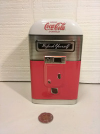 COCA-COLA TIN MINI FRIDGE