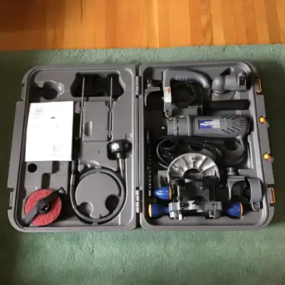 Mastercraft Maximum Spin Saw Kit # 54-8205-8. Complete kit in a hard shell case, with manual. Like n...