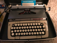 Vintage Smith Corona Manual Typewriter Classic 12