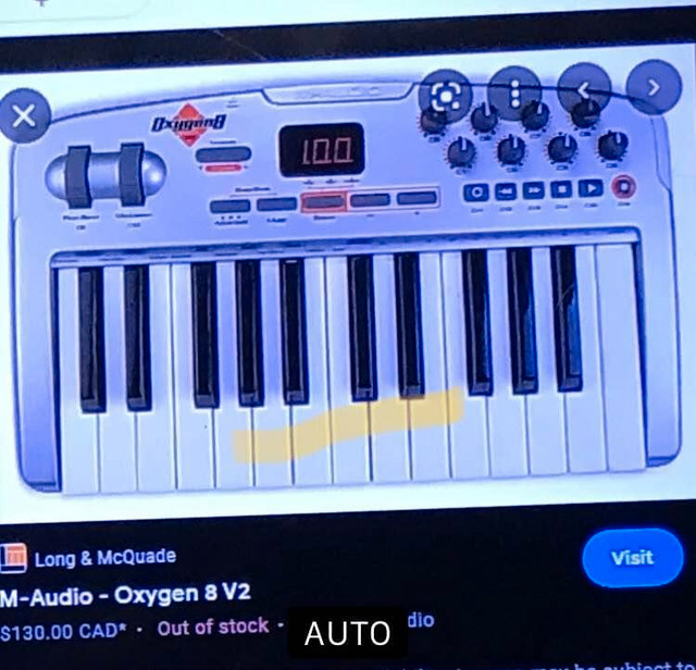 M-AUDIO-OXYGEN 8 V2 25 KEY MIDI KEYBOARD CONTROLLER MUSICAL INST in Pianos & Keyboards in Hamilton - Image 2