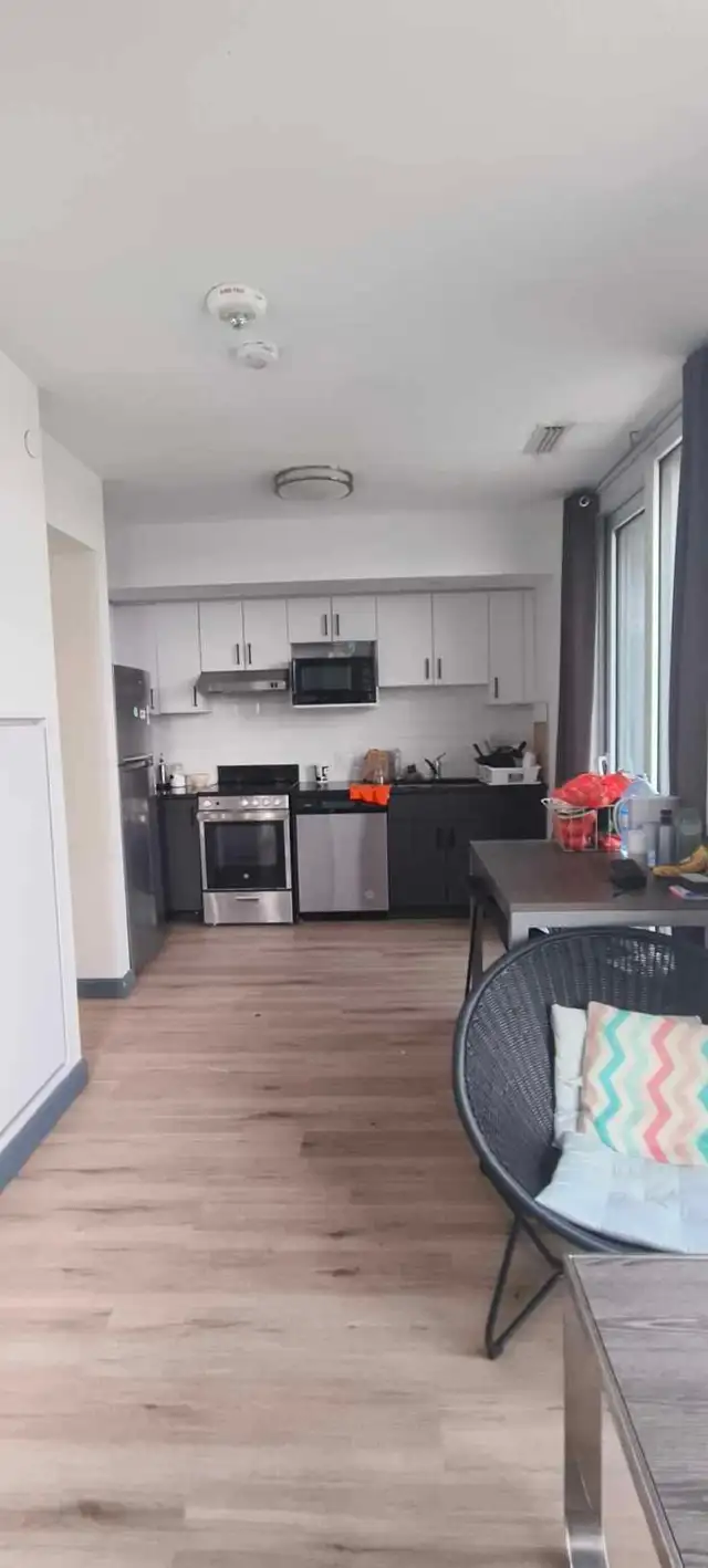 One private room available in Long Term Rentals in Kitchener / Waterloo - Image 8